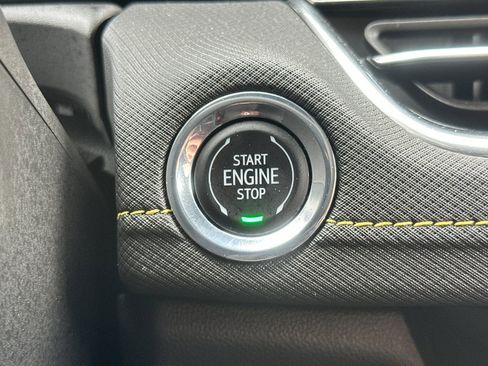 Used 2024 Chevrolet TrailBlazer ACTIV image 23