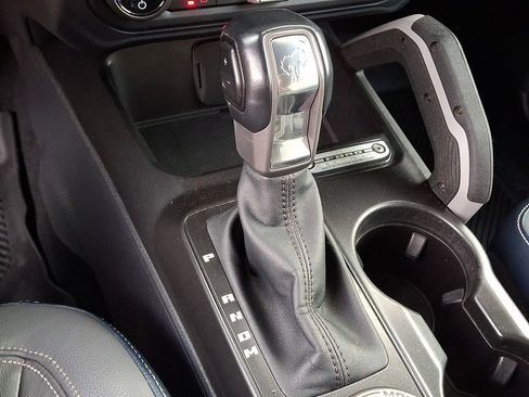 Used 2021 Ford Bronco Outer Banks image 15