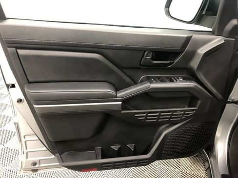 Used 2025 Toyota Tacoma SR5 image 13