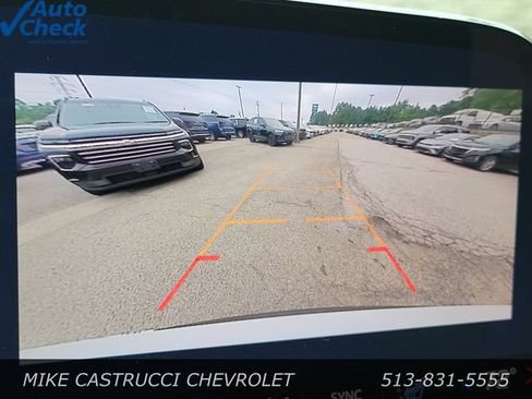 Used 2026 Chevrolet Traverse LT AWD/4WD image 14