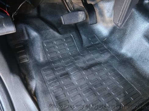 Used 2015 Ford F550 4x4 Crew Cab Super Duty image 12