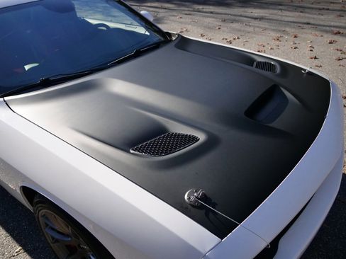 Used 2015 Dodge Challenger SRT Hellcat image 52