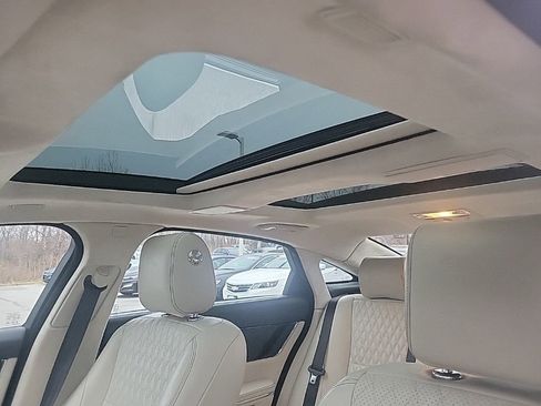 Used 2017 Jaguar XJ L Portfolio image 19