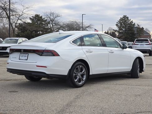 Certified 2024 Honda Accord EX image 18