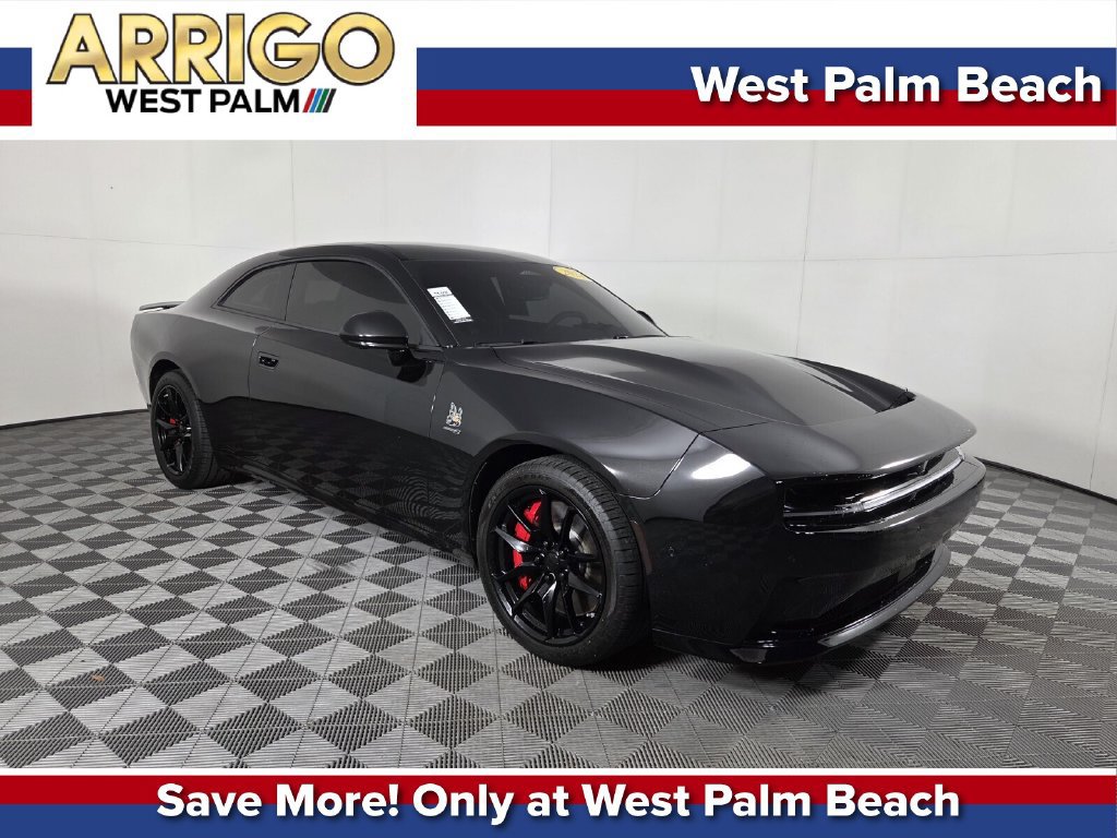 Used 2024 Dodge Charger Daytona Scat Pack w/ Plus Group AWD/4WD image 1