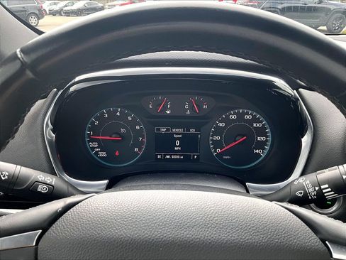 Used 2023 Chevrolet Traverse LT FWD image 21