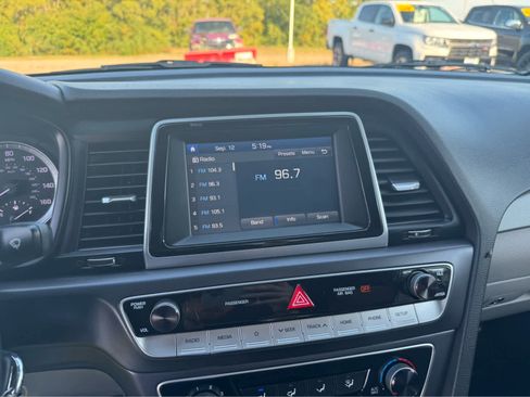 Used 2018 Hyundai Sonata ECO image 22