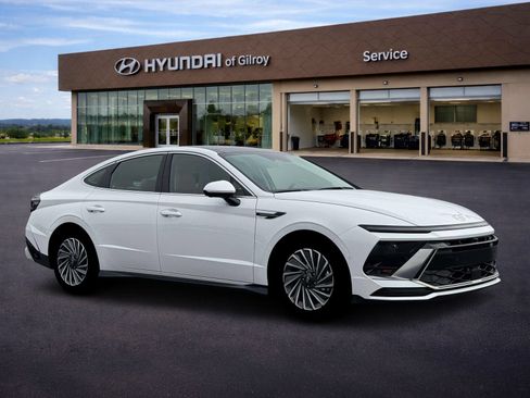 New 2026 Hyundai Sonata Limited FWD image 10
