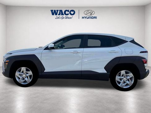 Used 2026 Hyundai Kona SE FWD image 5