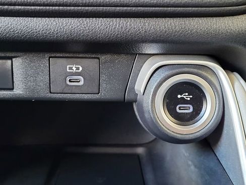 Certified 2024 Toyota Grand Highlander AWD image 15