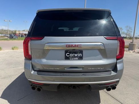 Used 2023 GMC Yukon XL Denali AWD/4WD image 5
