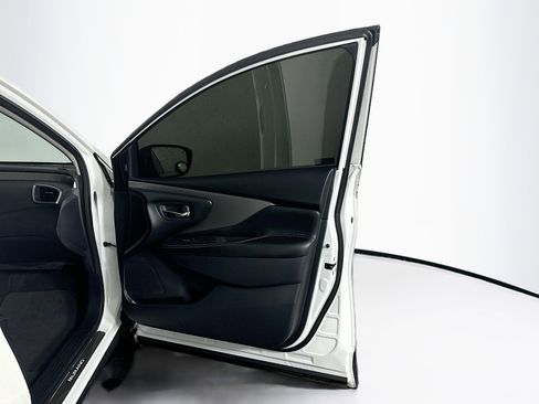 Used 2023 Nissan Murano SV w/ SV Midnight Edition Package image 31