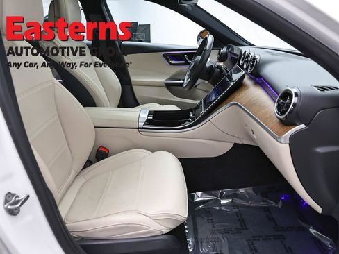 Used 2023 Mercedes-Benz C 300 4MATIC Sedan image 23