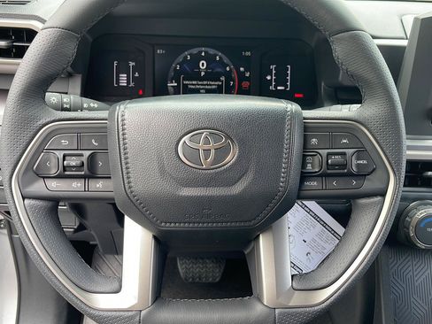 New 2026 Toyota 4Runner SR5 AWD/4WD image 35