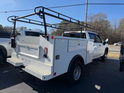 Used 2020 Chevrolet Silverado 3500 W/T w/ WT Fleet Convenience Package image 4