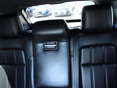 Used 2020 Land Rover Range Rover Sport SE AWD/4WD image 10