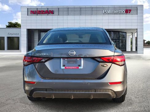 Used 2025 Nissan Sentra S image 5