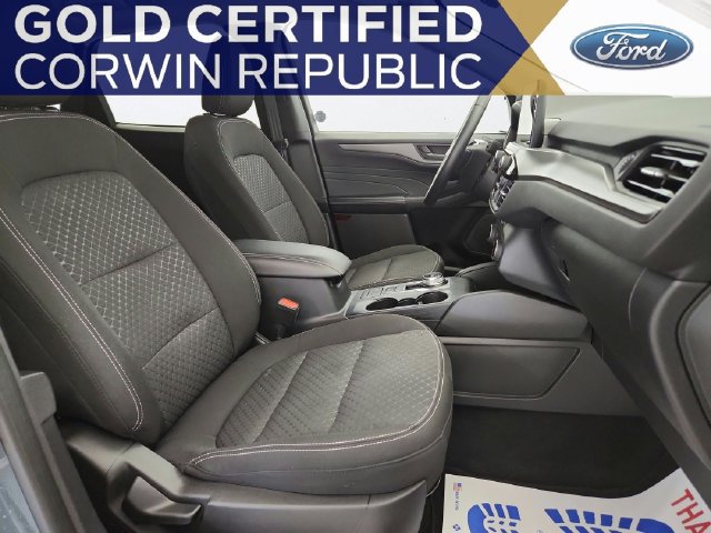 Certified 2023 Ford Escape Active AWD/4WD image 28