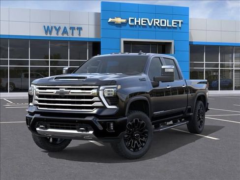 New 2026 Chevrolet Silverado 2500 High Country w/ High Country Premium Package AWD/4WD image 7