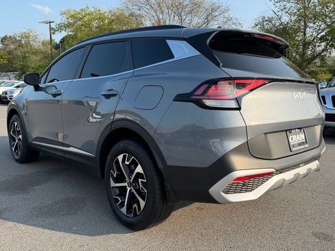 Certified 2025 Kia Sportage EX w/ Premium Package AWD/4WD image 6