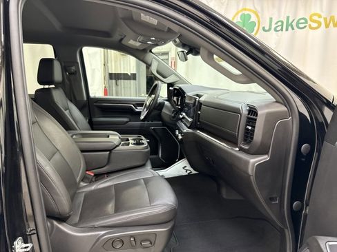 Used 2024 GMC Sierra 1500 SLT image 29