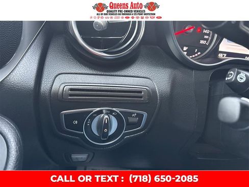 Used 2019 Mercedes-Benz GLC 300 GLC 300 4MATIC SUV w/ Premium Package image 22