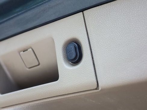 Used 2019 GMC Yukon SLT w/ Open Road Package image 53