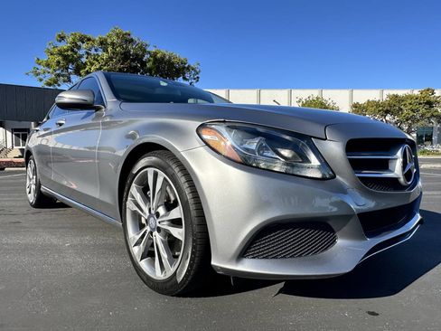 Used 2016 Mercedes-Benz C 300 Sedan image 2
