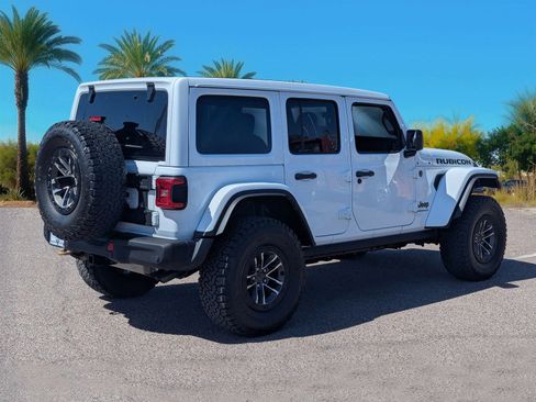 Used 2024 Jeep Wrangler Unlimited Rubicon 392 image 5