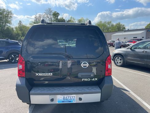 Used 2014 Nissan Xterra PRO-4X w/ Pro-4x Leather Package image 5