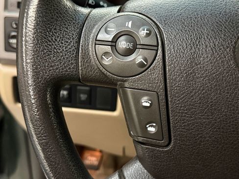 Used 2010 Toyota Tundra 4x4 Double Cab Long Bed image 28