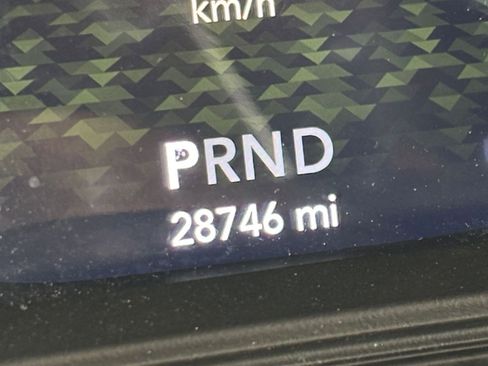 Used 2025 Jeep Wrangler Sahara AWD/4WD image 40