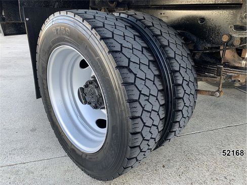 Used 2024 Ford F450 XL image 19