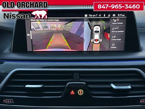 Used 2022 BMW 750i xDrive w/ Executive Package image 20