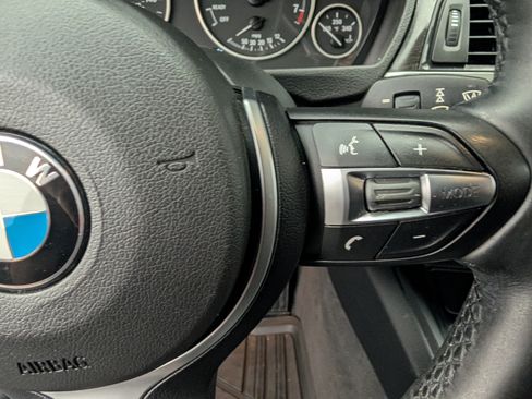 Used 2015 BMW 320i Sedan RWD image 15