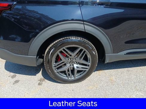 Certified 2025 Ford Explorer ST w/ Sun And Sound Package AWD/4WD image 11