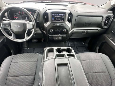 Used 2020 Chevrolet Silverado 1500 Custom Trail Boss w/ Custom Convenience Package AWD/4WD image 7