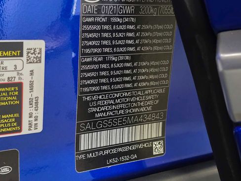 Used 2021 Land Rover Range Rover P525 Westminster Edition LWB image 36