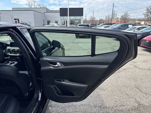 Used 2020 Kia Stinger GT image 17