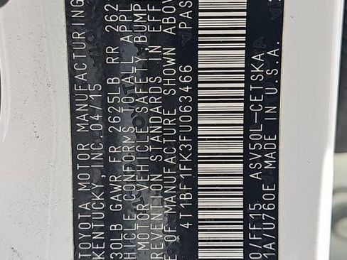 Used 2015 Toyota Camry SE image 9