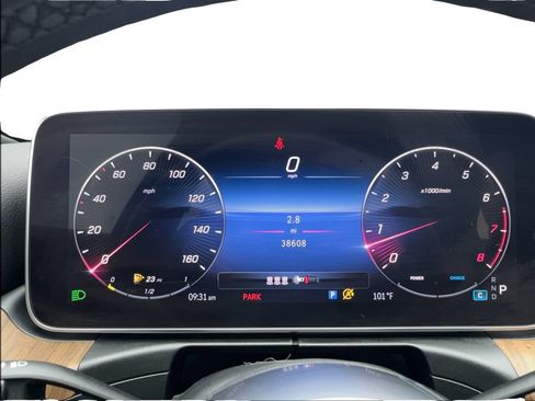 Used 2023 Mercedes-Benz C 300 Sedan image 38