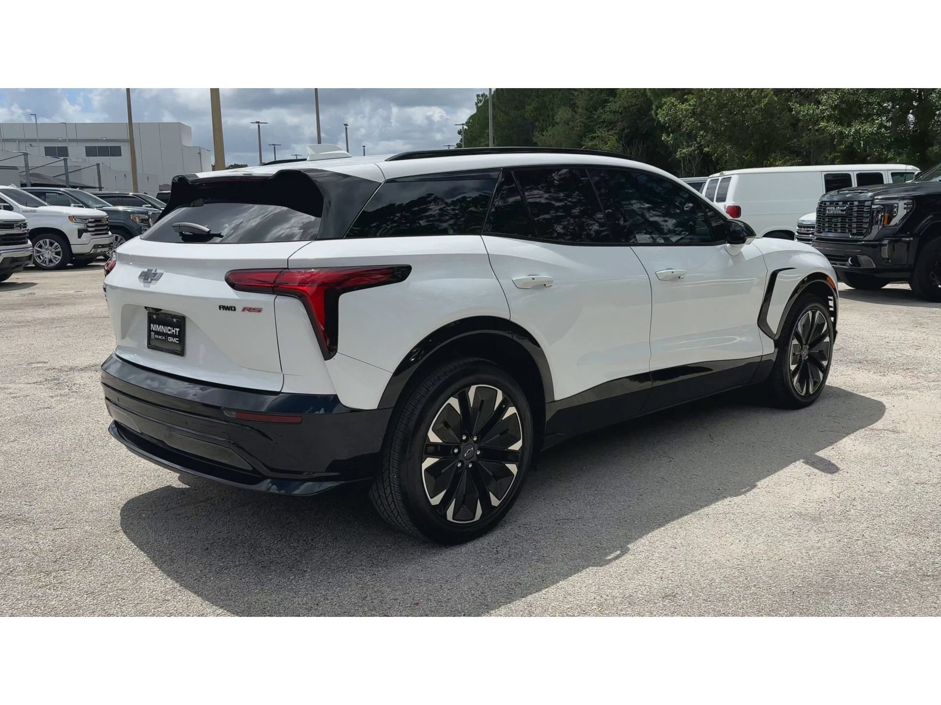 Certified 2024 Chevrolet Blazer EV RS AWD/4WD image 8