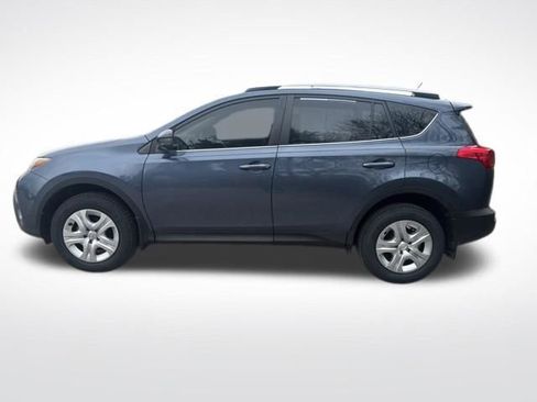 Used 2013 Toyota RAV4 LE image 6