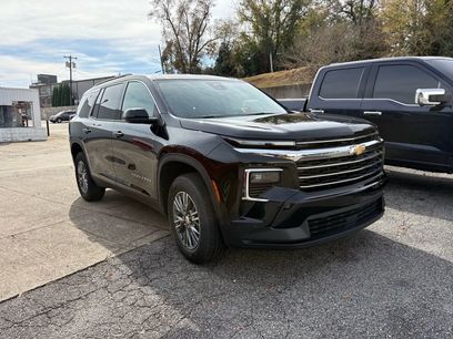 Certified 2025 Chevrolet Traverse LT