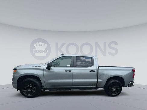 Used 2024 Chevrolet Silverado 1500 Custom w/ Turbomax Blackout Package AWD/4WD image 7