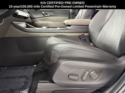 Certified 2025 Kia Carnival SX FWD image 20