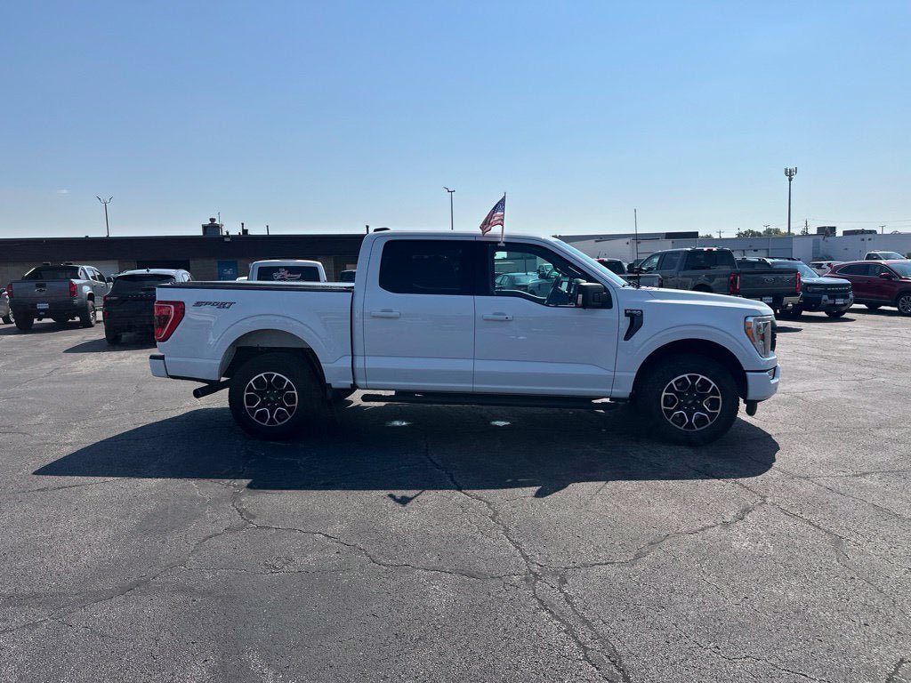 Certified 2022 Ford F150 XLT w/ Equipment Group 302A High AWD/4WD image 4