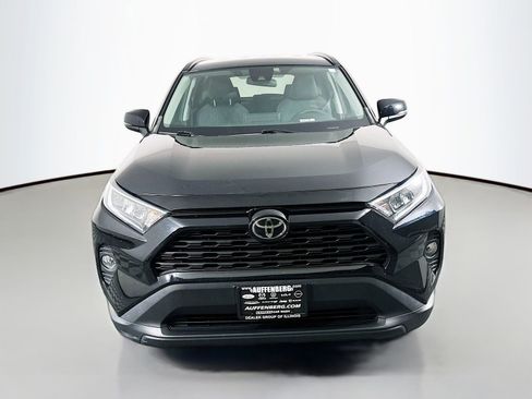 Used 2021 Toyota RAV4 XLE FWD image 2