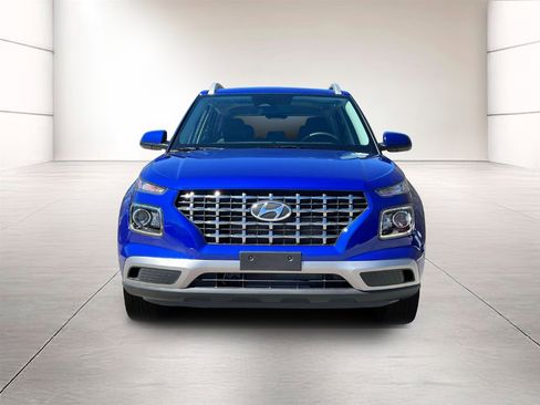 New 2025 Hyundai Venue SEL image 12