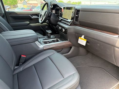 New 2026 GMC Sierra 1500 SLT w/ SLT Premium Plus Package AWD/4WD image 22